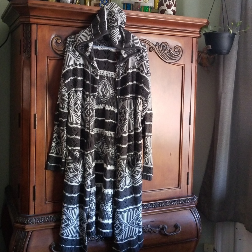 SOLD - Picture 3 of 3